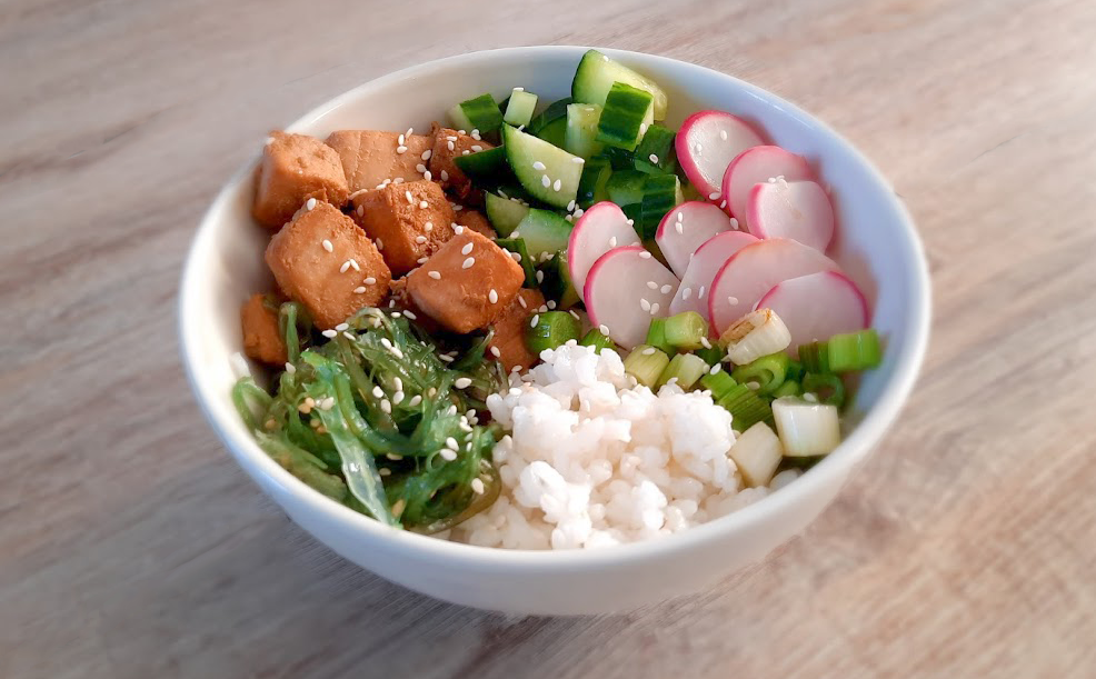 hawaiiaanse poké bowl